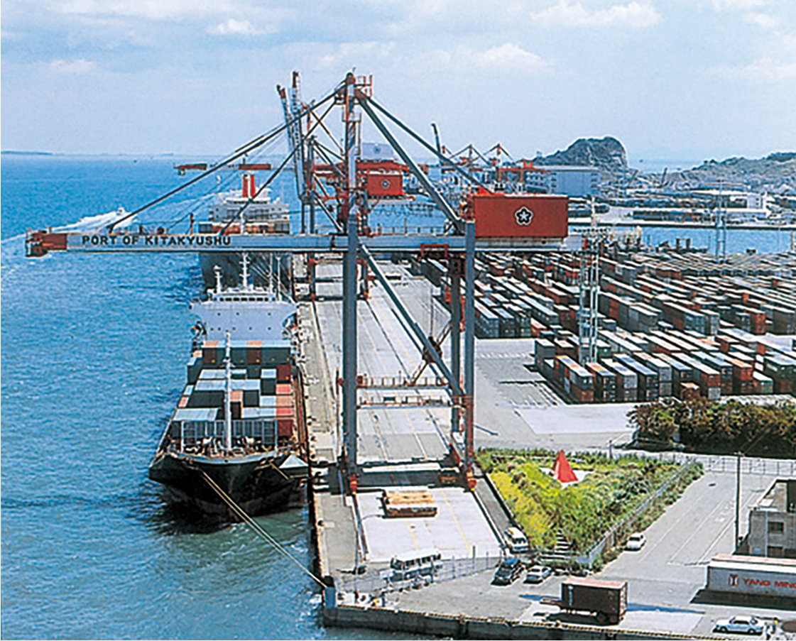 北九州港 （国際拠点港湾）